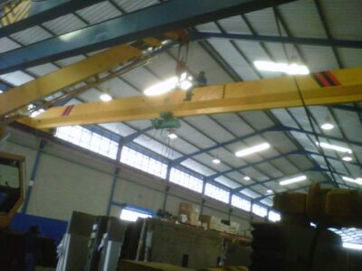 CONSTRUCCIONES ESVIVE C.A. servicios.