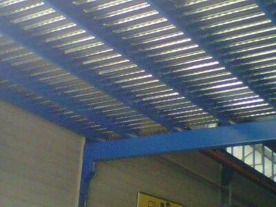 CONSTRUCCIONES ESVIVE C.A. servicios.