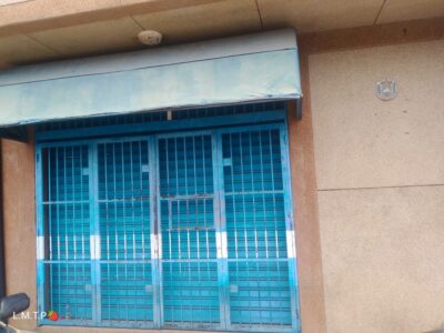 Venta de licorería con todo, en 2 locales propio de 170mts2 ,curiepe, higuerote